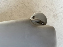 Load image into Gallery viewer, ALETTA PANTINA PARASOLE LATERALE SINISTRA CHEVROLET SPARK 1.0 B 50KW 2012 B10D1 - SPEDIZIONE INCLUSA