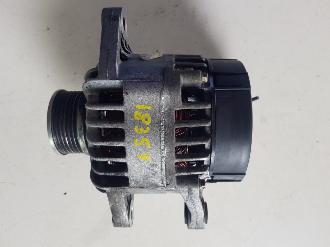 < 46782213 ALTERNATORE ALFA ROMEO 147 1.9 D 85KW 2002-SPEDIZIONE INCLUSA