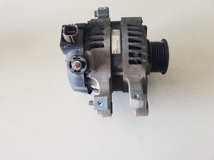 < 27060-0Y030 ALTERNATORE TOYOTA YARIS 1.3 B 74 KW 2009 1NR FE-SPEDIZIONE INCLUSA