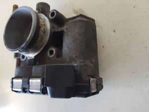 <24420536 CORPO FARFALLATO VALVOLA A FARFALLA OPEL CORSA 1.2 B 59KW 2007 0280750133-SPEDIZIONE INCLUSA