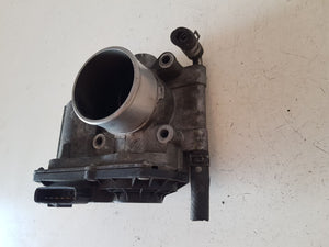 < RF7J136B0C CORPO FARFALLATO VALVOLA A FARFALLA MAZDA 6 2.0 D SW 105 KW 2007-SPEDIZIONE INCLUSA