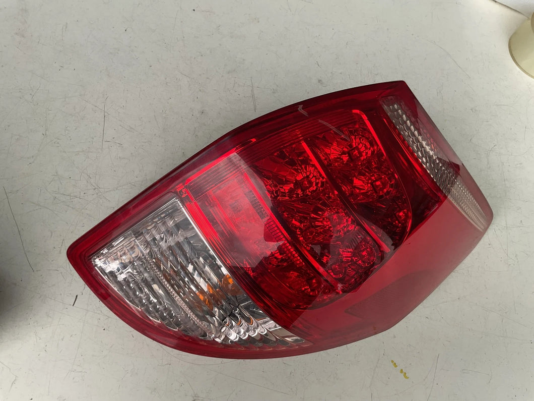 FANALE FANALINO STOP POSTERIORE ESTERNO A LED DESTRO DX TOYOTA RAV 4 2006 2013-SPEDIZIONE INCLUSA