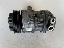 Carica l&#39;immagine nel visualizzatore di Gallery, 55703721 COMPRESSORE ARIA CONDIZIONATA A /C FIAT OPEL CORSA D 1.3 D MULTIJET 2010-SPEDIZIONE INCLUSA
