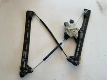 Carica l&#39;immagine nel visualizzatore di Gallery, 9675288880 CREMAGLIERA ALZAVETRO PORTA ANTERIORE DESTRA CITROEN C4 PICASSO 2015-SPEDIZIONE INCLUSA
