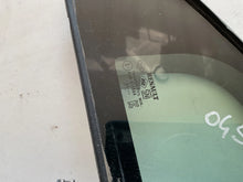 Carica l&#39;immagine nel visualizzatore di Gallery, 802633590R VETRO FISSO PORTA ANTERIORE SINISTRA RENAULT CAPTUR II 1.0 TCE B GPL 74KW ANNO 2022 H4D F480-SPEDIZIONE INCLUSA
