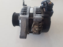 Charger l&#39;image dans la galerie, &lt; 27060-0Q060 ALTERNATORE TOYOTA YARIS 1.0 B 51KW 2011 TG104210-9240 - SPEDIZIONE INCLUSA
