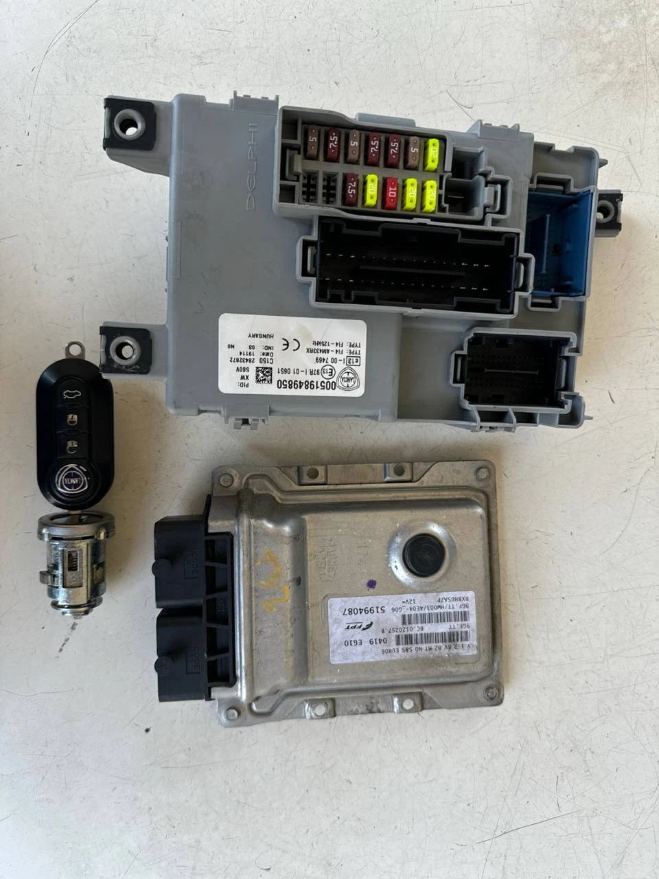 51994087 KIT DI AVVIAMENTO CENTRALINA MOTORE LANCIA Y YPSILON 1.2 B 51KW 2015 00519849850-SPEDIZIONE INCLUSA