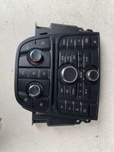 Carica l&#39;immagine nel visualizzatore di Gallery, 13362778 13288072 13360099 GRUPPO COMANDI AUTORADIO E CLIMA OPEL MERIVA B 2014 - SPEDIZIONE INCLUSA

