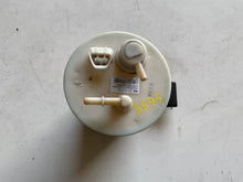 Carica l&#39;immagine nel visualizzatore di Gallery, 31110-07000 POMPA CARBURANTE E GALLEGGIANTE KIA PICANTO 1.1 B 47KW 2005 - SPEDIZIONE INCLUSA

