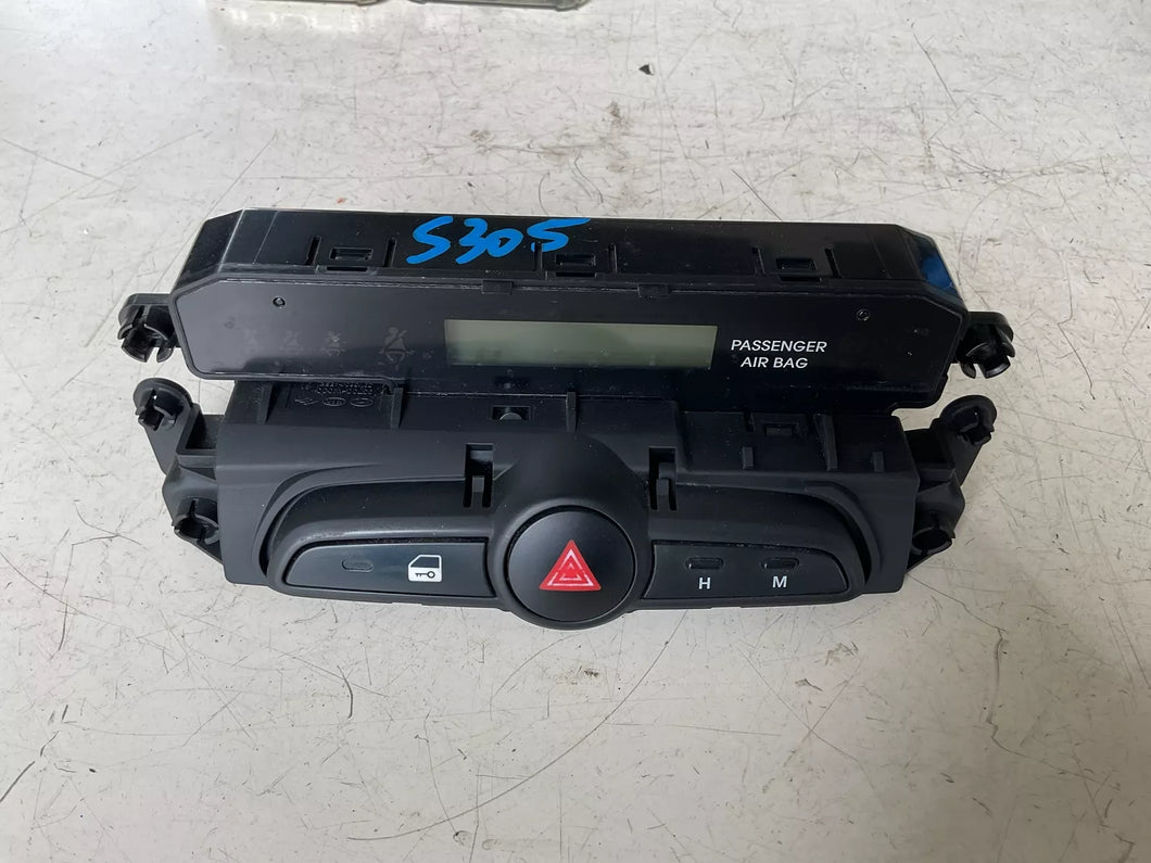93700-1K300 COMANDO INTERRUTTORE MULTIFUNZIONE CON DISPLAY HYUNDAI IX20 1.4 B 66KW 2014 G4FA - SPEDIZIONE INCLUSA