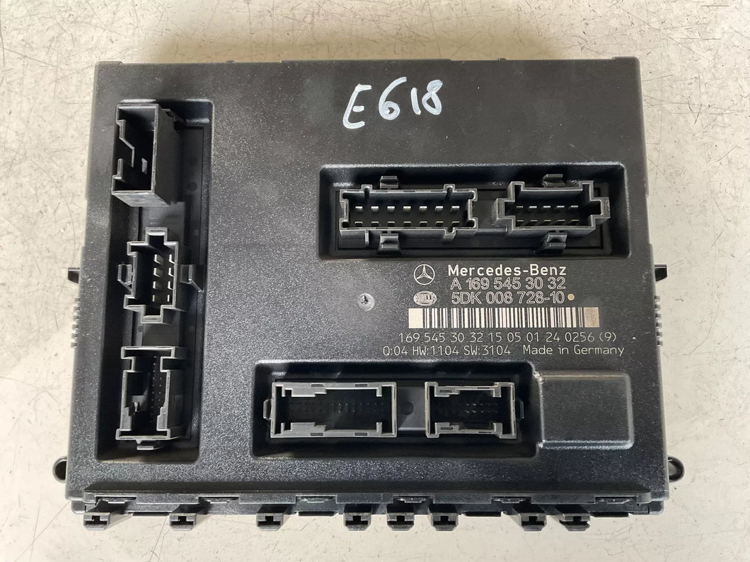 A1695453032 CENTRALINA SCATOLA PORTA FUSIBILI MERCEDES CLASSE A180 CDI W169 2.0 D 80KW 2009 5DK008728-10 - SPEDIZIONE INCLUSA