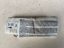 Carica l&#39;immagine nel visualizzatore di Gallery, 34024859E 00018005210 AIRBAG SEDILE DESTRO CODICE MARCA TRW Fiat 500 2007-2015 - SPEDIZIONE INCLUSA
