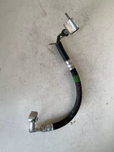 Carica l&#39;immagine nel visualizzatore di Gallery, 96539340 TUBO TUBAZIONE ARIA CONDIZIONATA CHEVROLET DAEWOO KALOS 1.2 B 2006 - SPEDIZIONE INCLUSA
