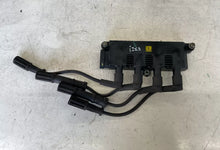 Carica l&#39;immagine nel visualizzatore di Gallery, 55200112 BOBINA DI ACCENSIONE FIAT PUNTO 1.2 B 44KW 2008 - SPEDIZIONE INCLUSA
