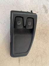 Carica l&#39;immagine nel visualizzatore di Gallery, A4518204210 A4518204110 COMANDO Interruttore alzacristalli anteriore sinistro Smart Fortwo Coupe 451 2010 - SPEDIZIONE INCLUSA
