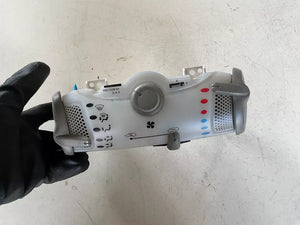 55900-02H0040 CENTRALINA MANOPOLE COMANDO CLIMA TOYOTA AYGO ANNO 2009 P69610009AA7DNT - SPEDIZIONE INCLUSA