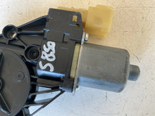 Carica l&#39;immagine nel visualizzatore di Gallery, 8A61-14A389-B MOTORINO ALZAVETRO ANTERIORE SINISTRO FORD FIESTA 1.4 D 51KW 2012 0130822404 - SPEDIZIONE INCLUSA
