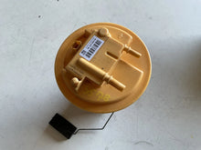 Carica l&#39;immagine nel visualizzatore di Gallery, 9685044780 POMPA CARBURANTE E GALLEGGIANTE PEUGEOT 307 1.6 D 80KW 2004 A2C538282816 - SPEDIZIONE INCLUSA
