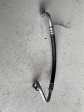 Carica l&#39;immagine nel visualizzatore di Gallery, 88703-YV010 TUBO TUBAZIONE CONDOTTO CLIMA ARIA CONDIZIONATA A/C TOYOTA AYGO 1.0 B 53KW 2019 - SPEDIZIONE INCLUSA
