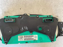 Carica l&#39;immagine nel visualizzatore di Gallery, P248104802R QUADRO STRUMENTI CONTACHILOMETRI DACIA SANDERO (B90) 1.4 B 8V MAN 5M KW55 - 75CV (2010) 5P BERL - SPEDIZIONE INCLUSA
