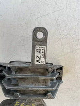 Carica l&#39;immagine nel visualizzatore di Gallery, 13227717 SUPPORTO MOTORE OPEL INSIGNIA A 2.0 DIESEL 13227717 2008-2017 - SPEDIZIONE INCLUSA
