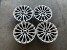 Carica l&#39;immagine nel visualizzatore di Gallery, AM5J-1007-DB SET DI CERCHI IN LEGA FORD C MAX 2014 16 Pollici 7.0&quot; 5x108 - SPEDIZIONE INCLUSA
