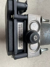 Load image into Gallery viewer, 46802215 CENTRALINA POMPA ABS FIAT PANDA 169 2003 2012 025231312 0265800306 - SPEDIZIONE INCLUSA
