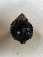 Carica l&#39;immagine nel visualizzatore di Gallery, 96843503 ALTERNATORE CHEVROLET SPARK 1.0 B 50KW 2012 B10D1 - SPEDIZIONE INCLUSA
