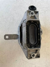 Carica l&#39;immagine nel visualizzatore di Gallery, 13227717 SUPPORTO MOTORE OPEL INSIGNIA A 2.0 DIESEL 13227717 2008-2017 - SPEDIZIONE INCLUSA
