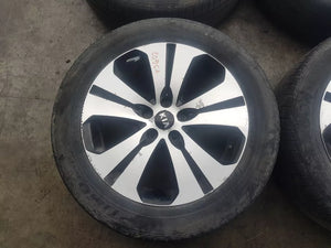 52910-30350 4 CERCHI IN LEGA CON GOMMA 235/55R18 KIA SPORTAGE 3 SL 1.7 CRDI 85KW 2013 D4FD - SPEDIZIONE INCLUSA
