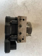 Load image into Gallery viewer, 2265106455 0265956123 44540-0030 CENTRALINA ABS + POMPA ABS PER TOYOTA AYGO (14-18) - SPEDIZIONE INCLUSA
