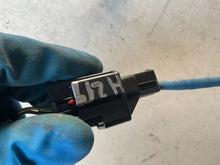 Carica l&#39;immagine nel visualizzatore di Gallery, 6G91-12B591-DA SENSORE DI TEMPERATURA GAS DI SCARICO FORD FOCUS 1.6 D 85KW 2013 - SPEDIZIONE INCLUSA
