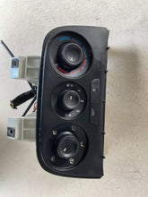 Carica l&#39;immagine nel visualizzatore di Gallery, CENTRALINA COMANDO CLIMA ARIA CONDIZIONATA A/C OPEL COMBO FIAT DOBLO 2014 - SPEDIZIONE INCLUSA

