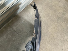 Carica l&#39;immagine nel visualizzatore di Gallery, PARAURTI POSTERIORE FORD KA 1.2 B 51KW 2014 169A4000 SEGNI PRESENTI COME DA FOTO - SPEDIZIONE INCLUSA
