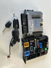 Carica l&#39;immagine nel visualizzatore di Gallery, 0281037200 KIT AVVIAMENTO CENTRALINA MOTORE OPEL Crossland X (P17) 1.5 (75) Diesel (110 CV / 81 kW F 15 DT (DV5RCE) anno 2022 YH01 9845780880 9832880280-00 - SPEDIZIONE INCLUSA
