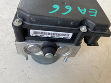 Carica l&#39;immagine nel visualizzatore di Gallery, 0265231579 44510-0H010 0265800441 Centralina ABS Modulo Pompa BOSCH TOYOTA AYGO 1a Serie - SPEDIZIONE INCLUSA
