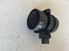 Carica l&#39;immagine nel visualizzatore di Gallery, 074906461B DEBIMETRO FLUSSOMETRO AUDI A3 2.0 D 103KW 140CV 2007 0281002461 - SPEDIZIONE INCLUSA
