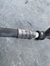 Carica l&#39;immagine nel visualizzatore di Gallery, 6Q082072 TUBO TUBAZIONE CONDOTTO CLIMA ARIA CONDIZIONATA A/C VOLKSWAGEN POLO 9N 1.2 B 51KW 2007 - SPEDIZIONE INCLUSA
