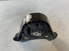 Load image into Gallery viewer, 13227769 Supporto cambio opel per OPEL INSIGNIA A20DTH 2016 - SPEDIZIONE INCLUSA

