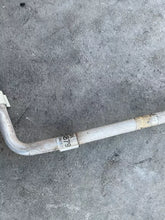 Carica l&#39;immagine nel visualizzatore di Gallery, 51714879 TUBO TUBAZIONE CONDOTTO CLIMA ARIA CONDIZIONATA A/C FIAT PUNTO 188 1.2 B 44KW 2005 - SPEDIZIONE INCLUSA
