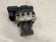 Carica l&#39;immagine nel visualizzatore di Gallery, 61589-42100 CENTRALINA POMPA AGGREGATO ABS HYUNDAI IX20 1.4 B 66KW 2014 G4FA 1K589-30550 - SPEDIZIONE INCLUSA
