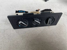Carica l&#39;immagine nel visualizzatore di Gallery, 6R0820045G COMANDO CLIMA ARIA A/C VOLKSWAGEN POLO 6R 1.2 1200 D 55KW 2014 - SPEDIZIONE INCLUSA
