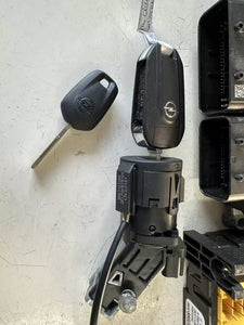 0281037200 KIT AVVIAMENTO CENTRALINA MOTORE OPEL Crossland X (P17) 1.5 (75) Diesel (110 CV / 81 kW F 15 DT (DV5RCE) anno 2022 YH01 9845780880 9832880280-00 - SPEDIZIONE INCLUSA