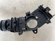 Carica l&#39;immagine nel visualizzatore di Gallery, 93410-1M631 LEVA SINISTRA COMANDO DEVIOLUCI HYUNDAI IX20 1.4 B 66KW 2014 G4FA - SPEDIZIONE INCLUSA
