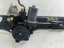 Carica l&#39;immagine nel visualizzatore di Gallery, 51974580 ALZACRISTALLO ANT SX LANCIA YPSILON 4 (312) 1.2BZ DAL 2012 - SPEDIZIONE INCLUSA
