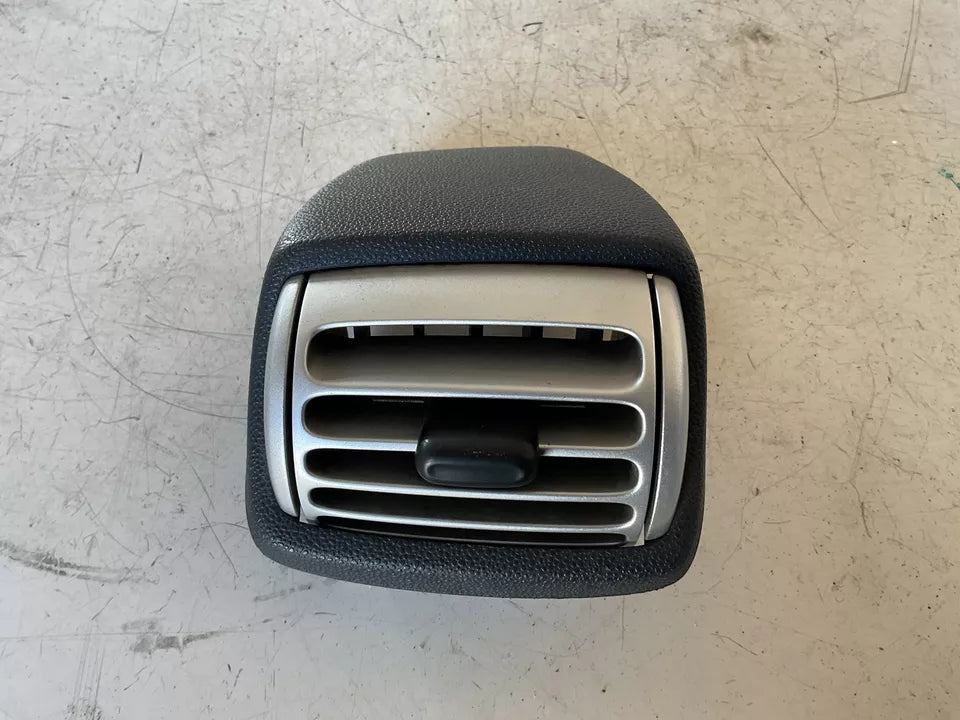 A4518300054 Bocchetta aria cruscotto lato guida per Smart Fortwo 451 2010 - SPEDIZIONE INCLUSA