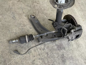 FUSELLO COMPLETO ANTERIORE SINISTRO CON SEMIASSE PEUGEOT 108 1° Serie 1000 Benzina 51KW 2016 - SPEDIZIONE INCLUSA