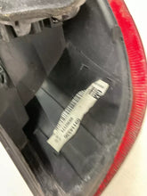 Carica l&#39;immagine nel visualizzatore di Gallery, 09114336 STOP FANALE POSTERIORE SINISTRO OPEL CORSA 2004 89302171 - SPEDIZIONE INCLUSA
