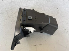 Carica l&#39;immagine nel visualizzatore di Gallery, 07356754180 BOCCHETTA ARIA CRUSCOTTO DX PER JEEP Renegade - SPEDIZIONE INCLUSA
