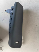 Carica l&#39;immagine nel visualizzatore di Gallery, 8R0880441B AIRBAG PORTA SINISTRA AUDI Q5 2.0 D 140KW 190CV 2015 - SPEDIZIONE INCLUSA
